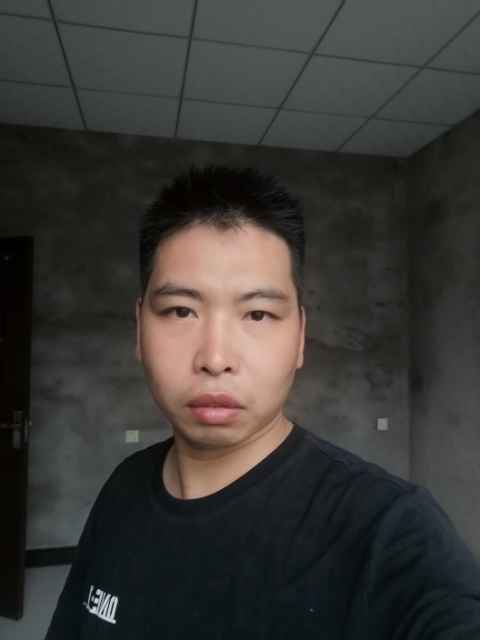 李益波的第一张照片--东山相亲网