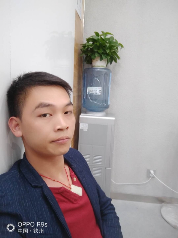 只想好好的爱一个人的第一张照片--东山相亲网