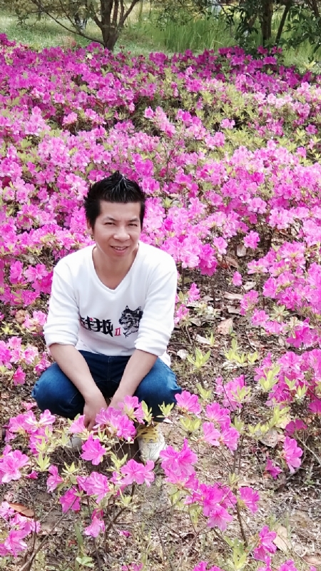 云淡风轻的第一张照片--东山相亲网