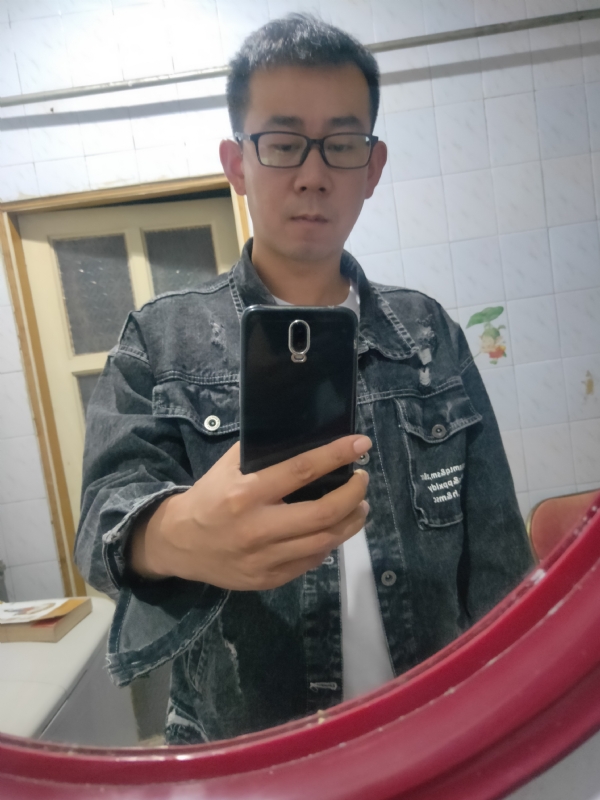 纸上谈兵的第一张照片--东山相亲网