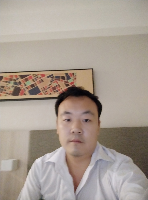 落叶寂寞的第一张照片--东山相亲网