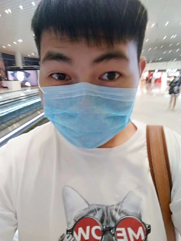 咔咔一顿的第二张照片--东山相亲网