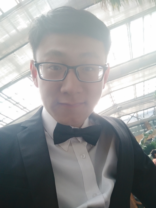 转角遇到爱的第一张照片--东山相亲网