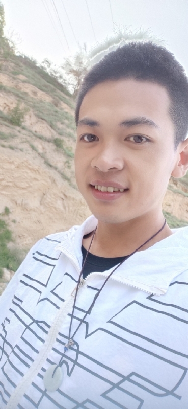 小辉的第一张照片--东山相亲网