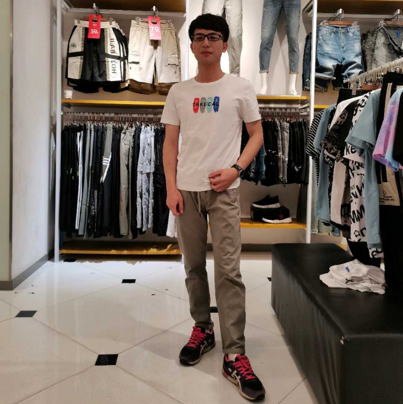 展昭的第三张照片--东山相亲网