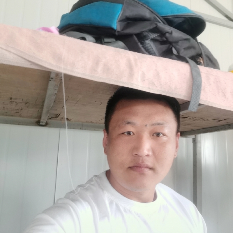 起风了的第一张照片--东山相亲网