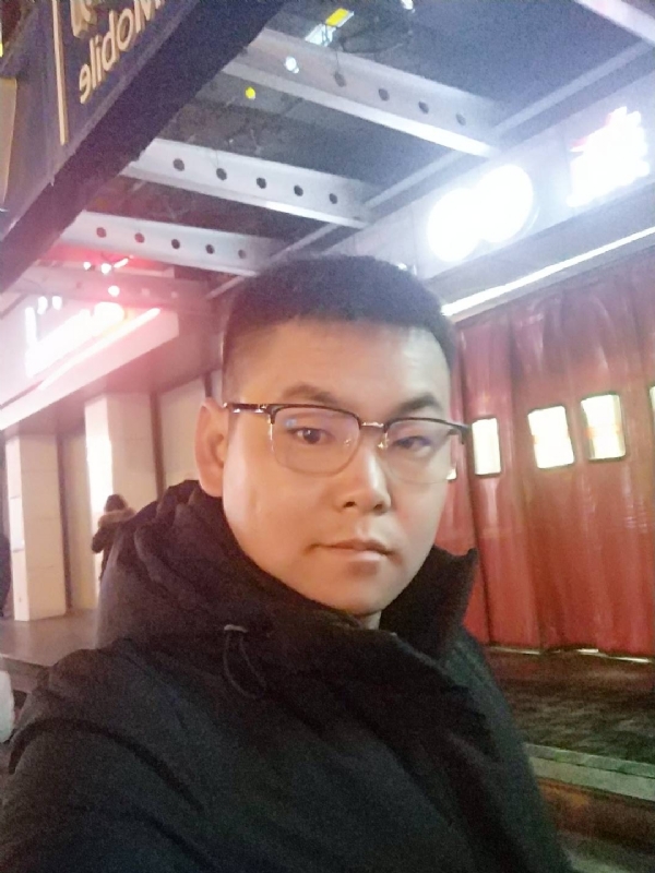 杜跃龙的第二张照片--东山相亲网