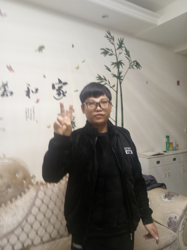 光头强的第一张照片--东山相亲网