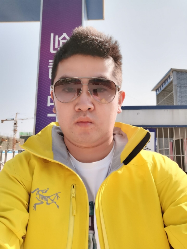 子敬的第一张照片--东山相亲网