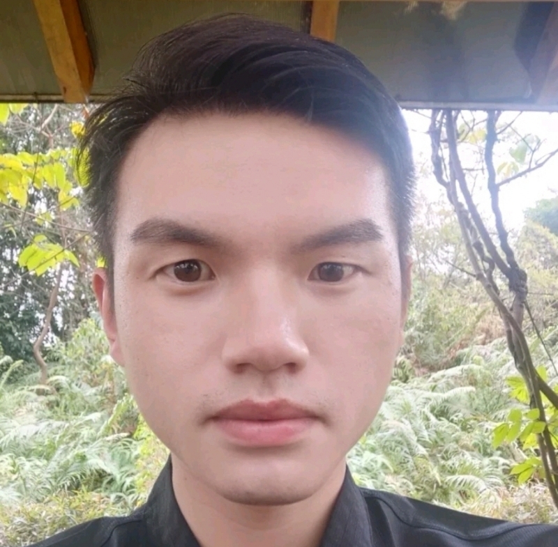 彬彬有礼的第一张照片--东山相亲网