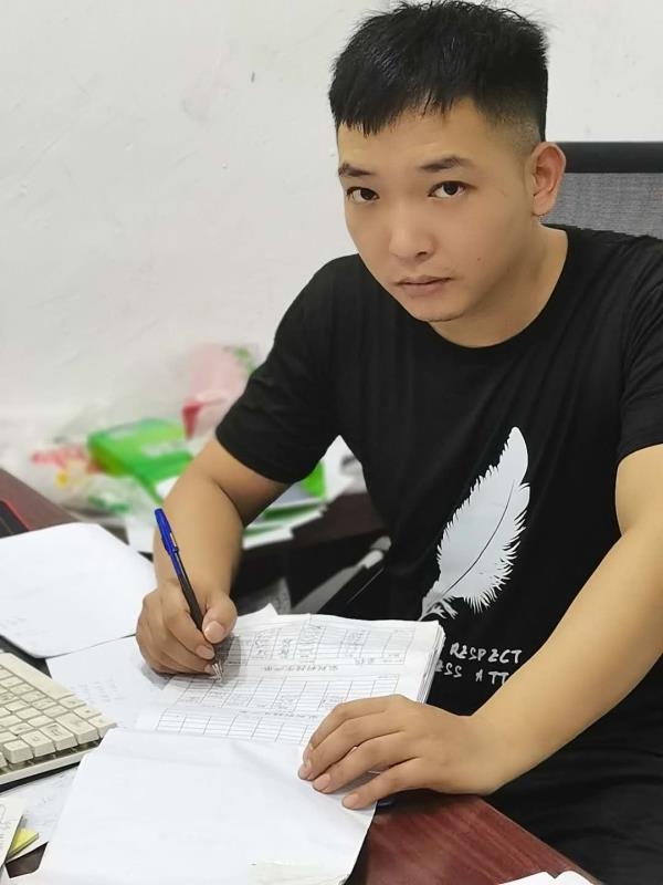 寻找另一伴的第一张照片--东山相亲网
