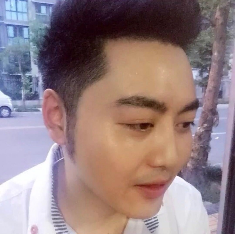 加油吧少年的第一张照片--东山相亲网