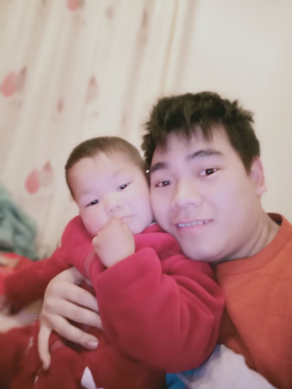 孤独一生的第一张照片--东山相亲网