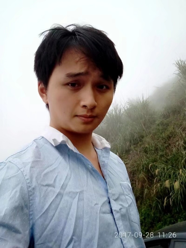 流月的第四张照片--东山相亲网