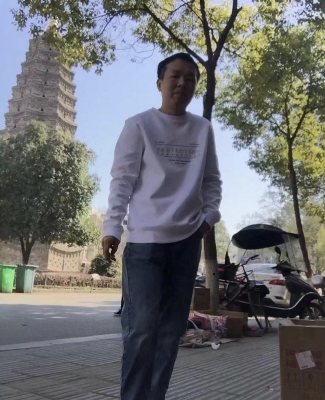 黄冈征婚的第一张照片--东山相亲网