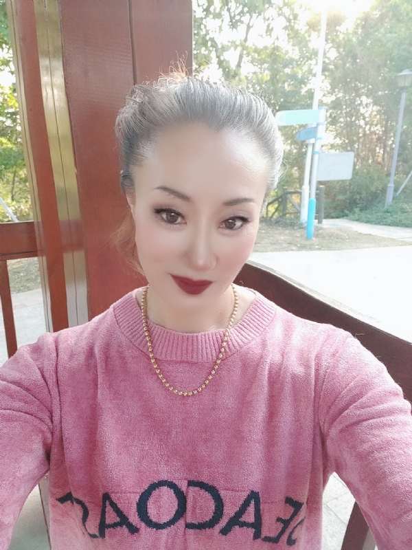 燕子的第五张照片--东山相亲网