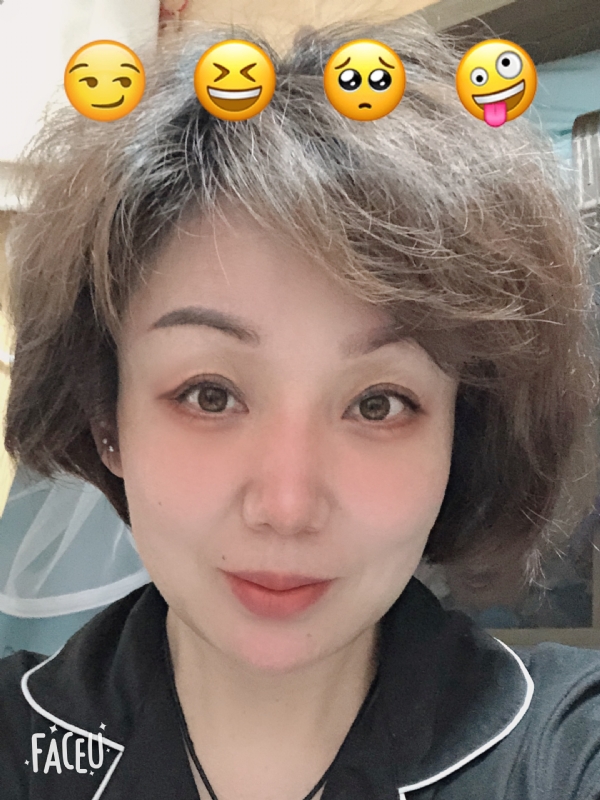 飘拂的第一张照片--东山相亲网