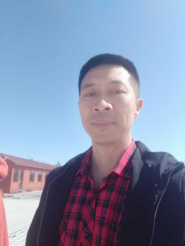 风滚草的坚持的第一张照片--东山相亲网