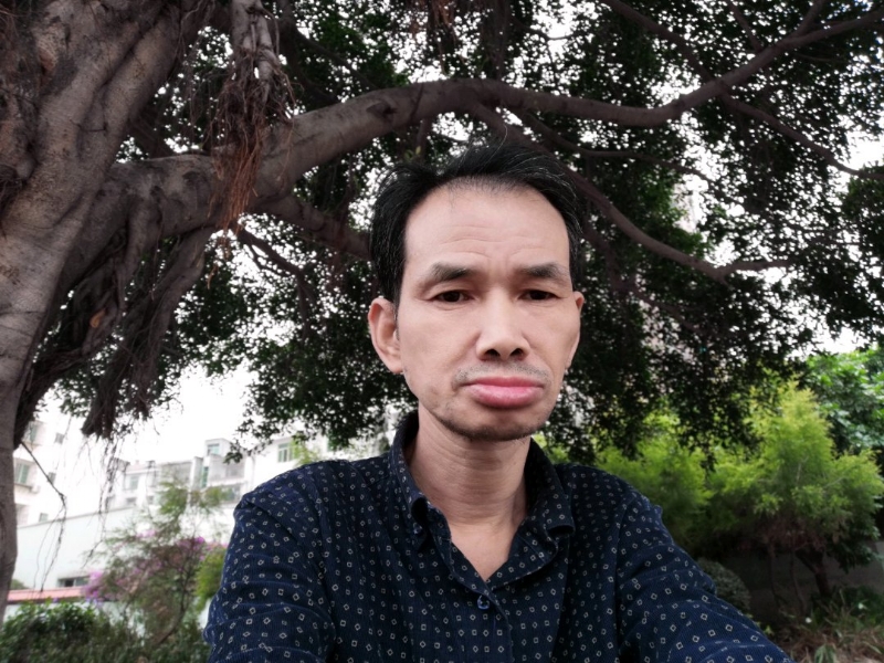 谁愿伴奏人生之歌？的第一张照片--东山相亲网