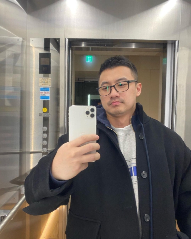 马甲线的第一张照片--东山相亲网