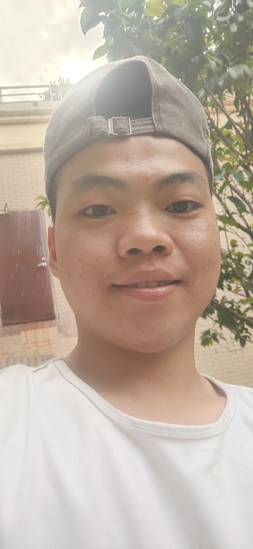相亲相爱的第一张照片--东山相亲网