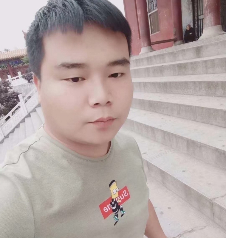 无邪的第一张照片--东山相亲网