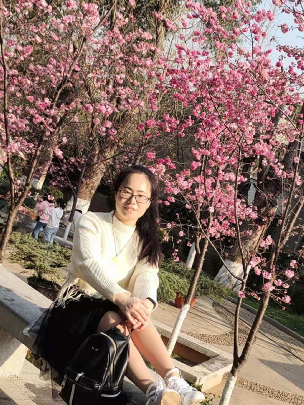 Nancy的第一张照片--东山相亲网