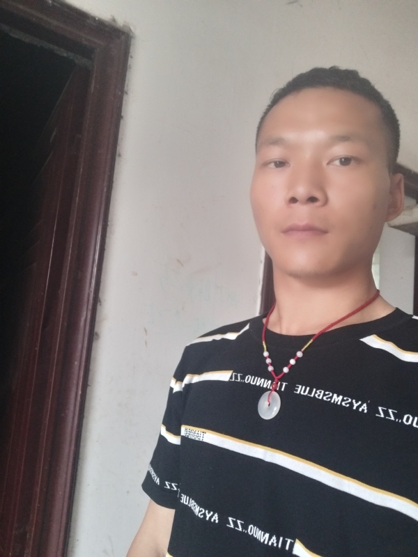 爱，请深爱的第一张照片--东山相亲网