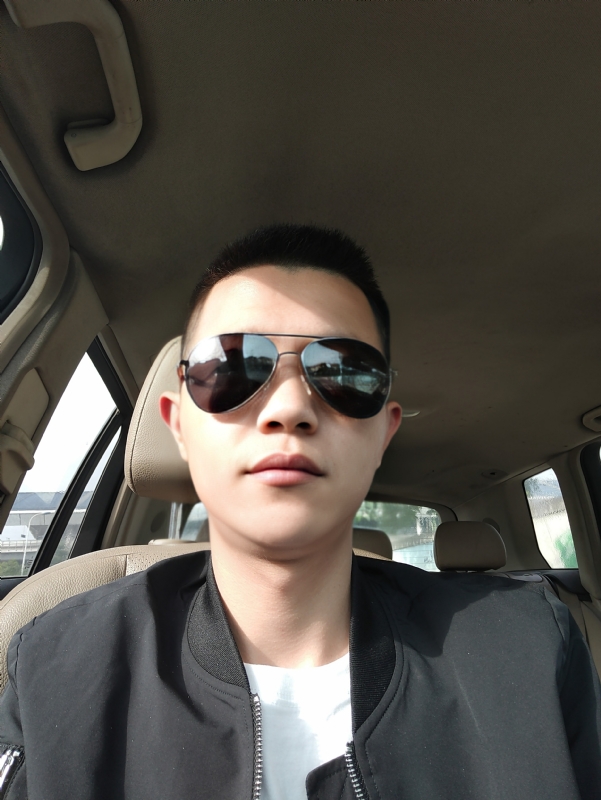 葛先生的第一张照片--东山相亲网