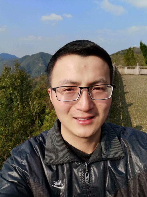 杨先生的第一张照片--东山相亲网