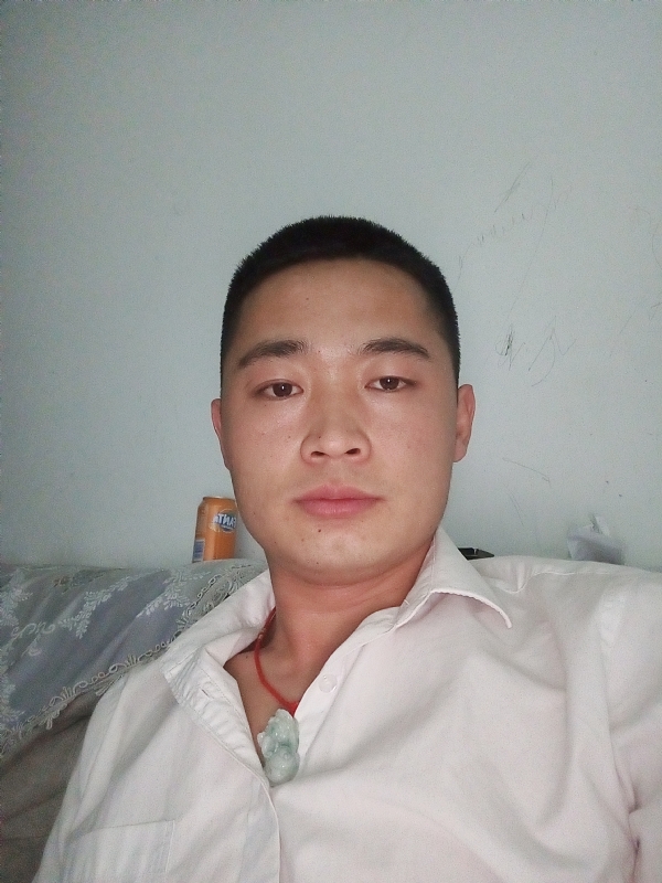 也许太年轻的第一张照片--东山相亲网