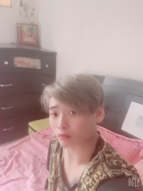 太子的第一张照片--东山相亲网