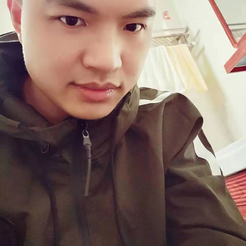 高大上的宅男的第一张照片--东山相亲网