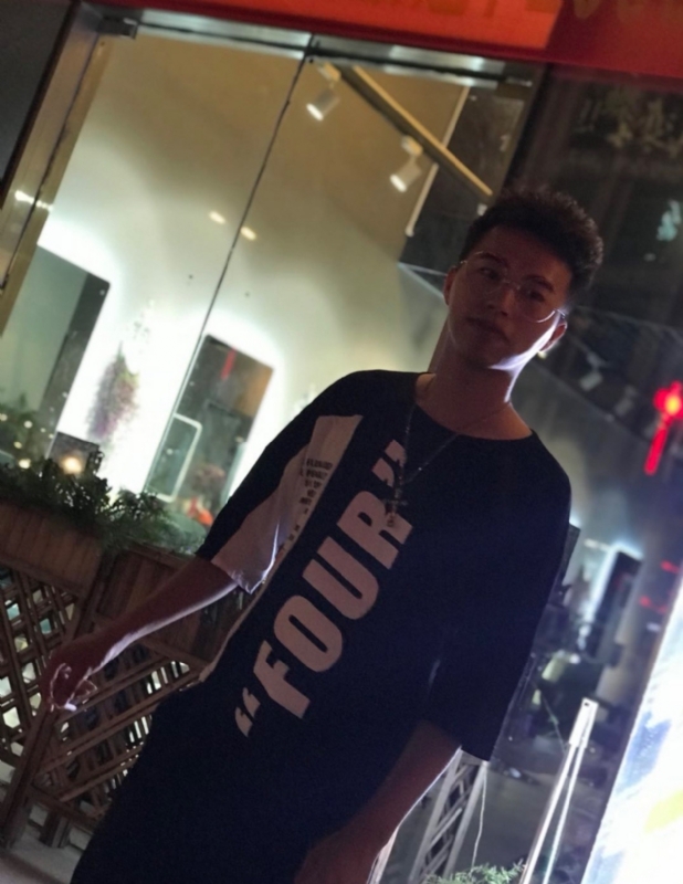 寻找的第一张照片--东山相亲网