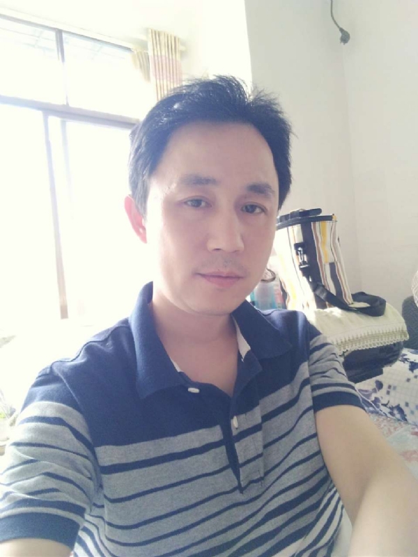 如果爱请深爱的第二张照片--东山相亲网