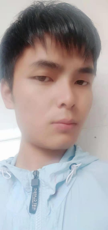 安静的男生的第一张照片--东山相亲网