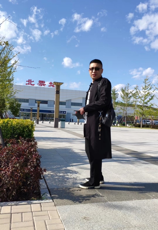 仟佰渡的第一张照片--东山相亲网