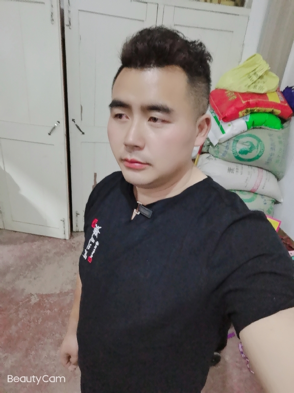 阿杰的第一张照片--东山相亲网