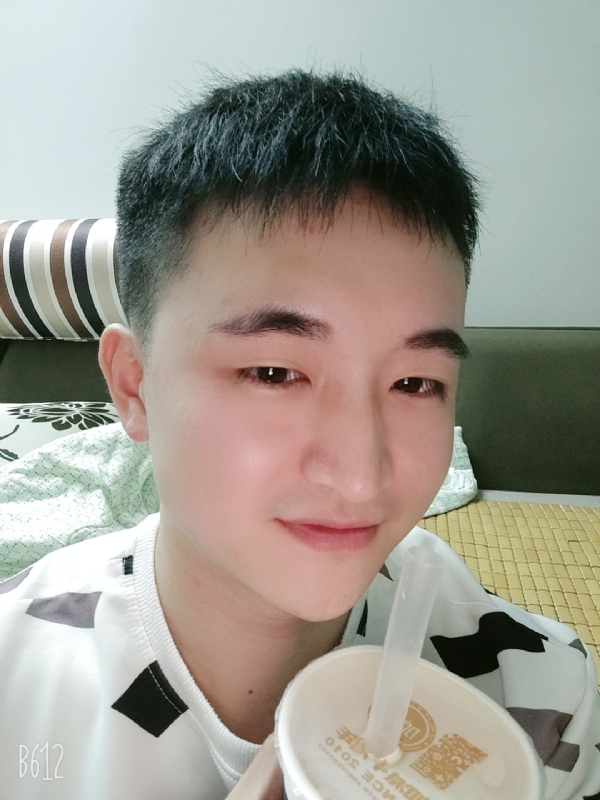 不止于心的第一张照片--东山相亲网