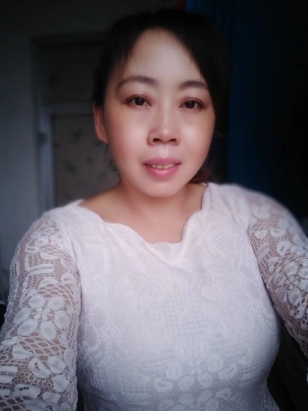 笑看人生的第一张照片--东山相亲网