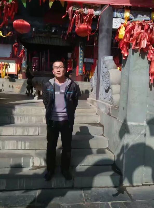 淡然的第一张照片--东山相亲网