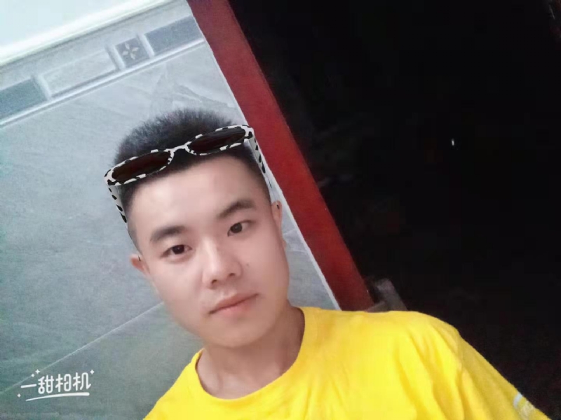 建国90周年的学渣的第一张照片--东山相亲网
