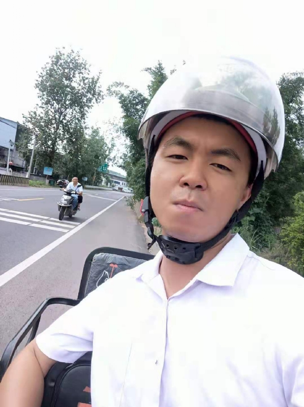 紧张死了的第一张照片--东山相亲网