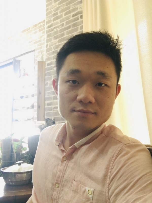 落落大方的第二张照片--东山相亲网
