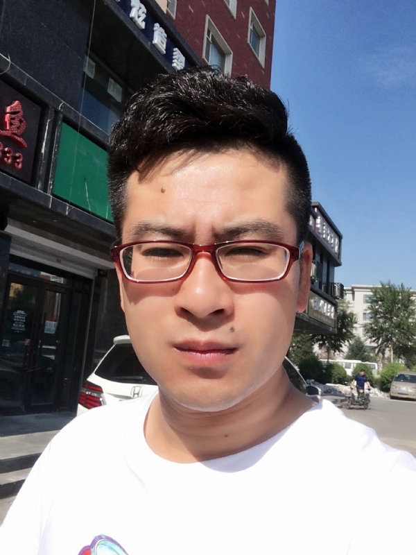 AA首席的第一张照片--东山相亲网