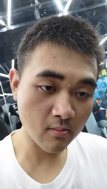 回眸一笑的第一张照片--东山相亲网