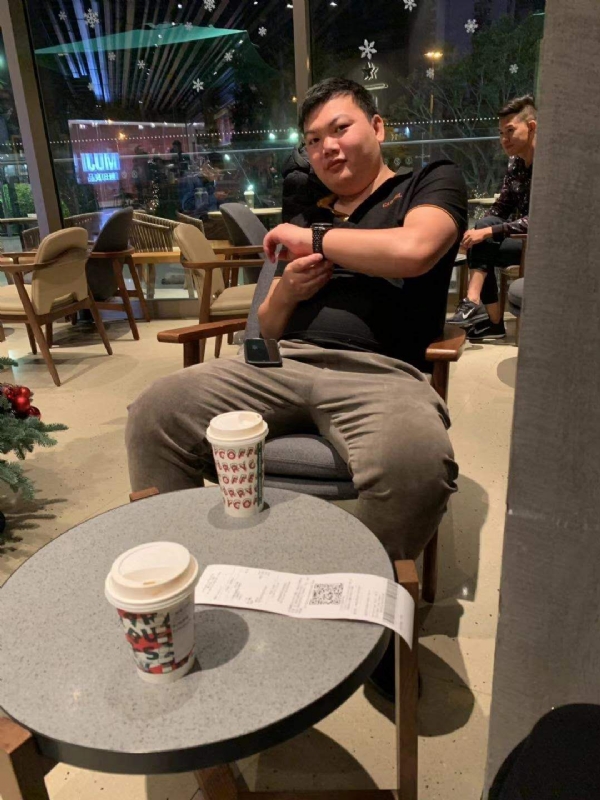 华熙的第二张照片--东山相亲网