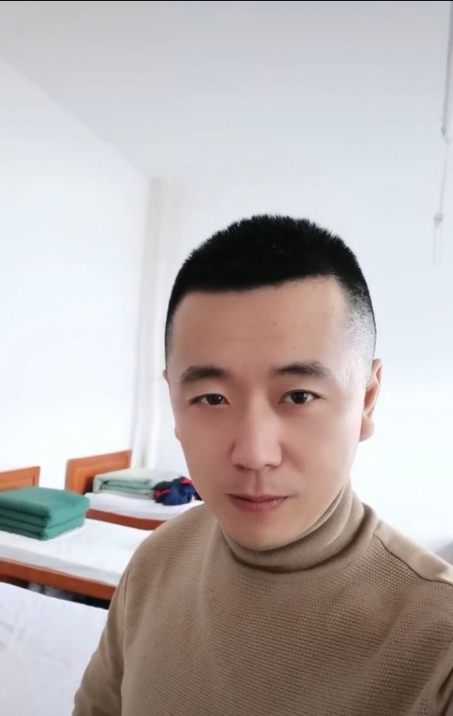 随风的第二张照片--东山相亲网