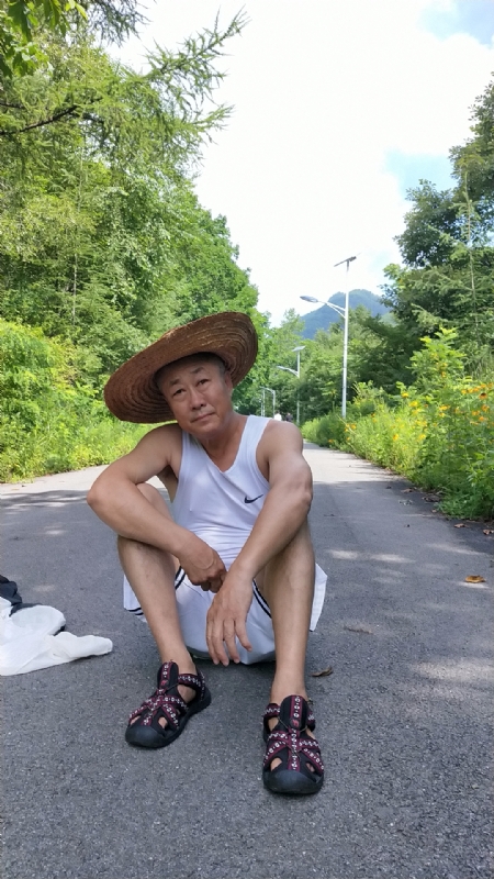 真诚寻伴的第一张照片--东山相亲网