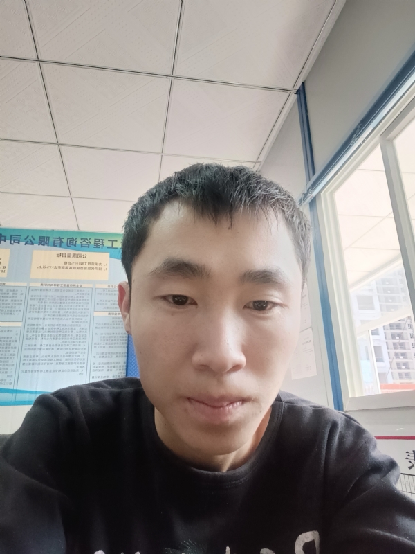 小哥哥的第一张照片--东山相亲网